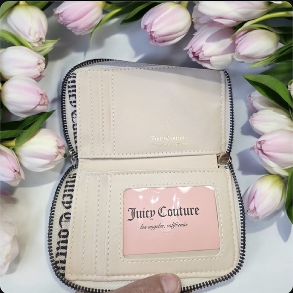 Juicy Couture Cream Wallet with Heart Charm - Picture 6 of 11